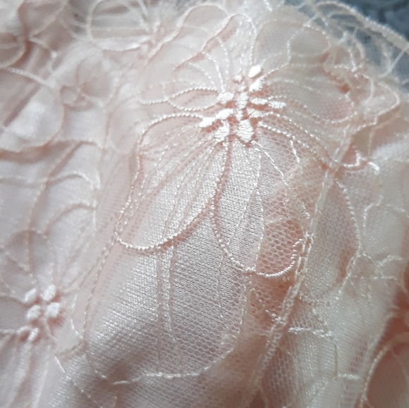 NIB! Wide Back Support Lace Bra - Picture 8 of 11